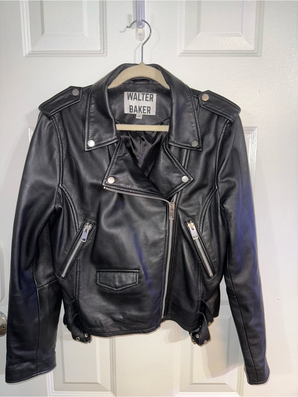 Walter Baker Women XL Black 100% Lamb Leather Moto Biker Jacket WB30133